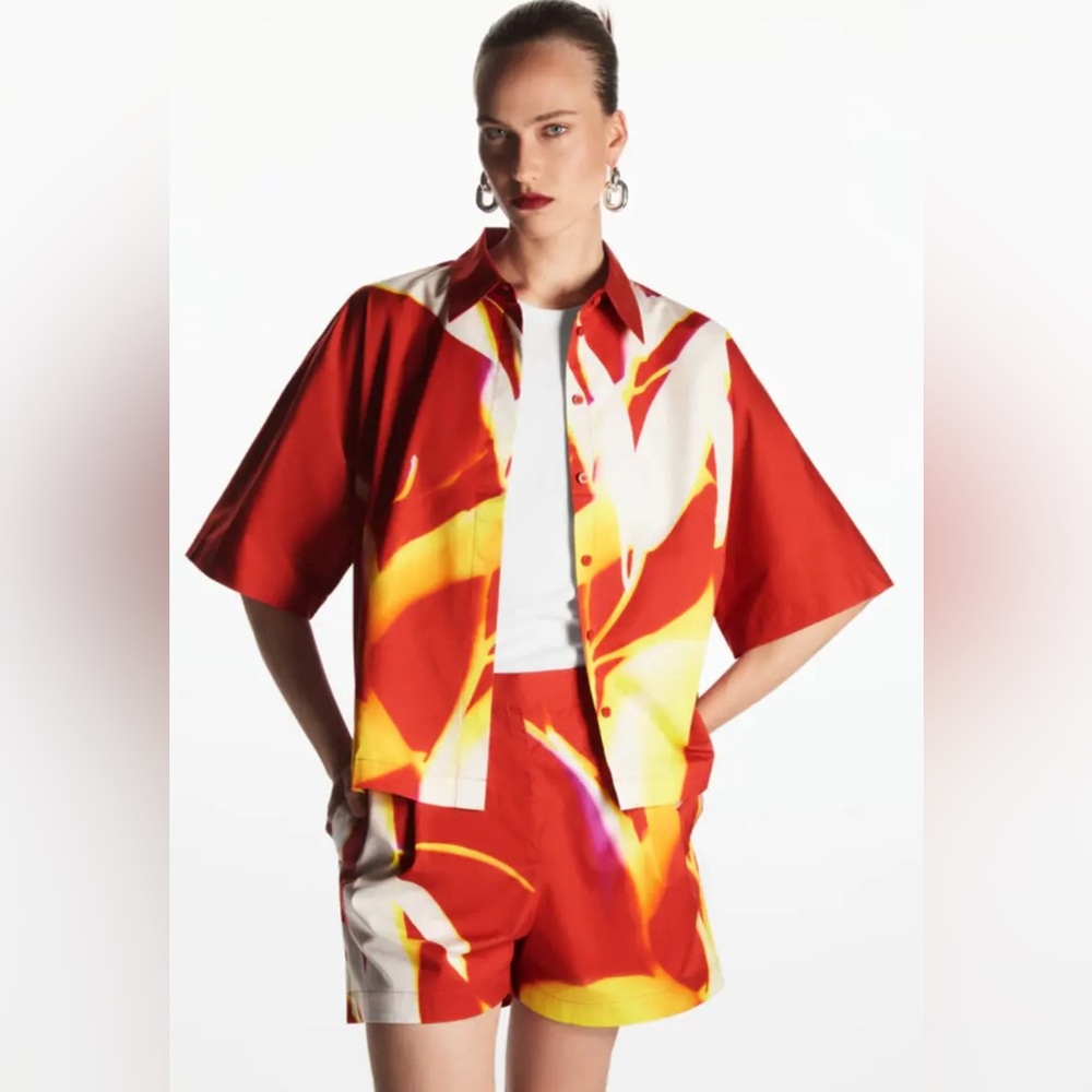 COS Red, Yellow & White Short-Sleeve Button-Down Shirt